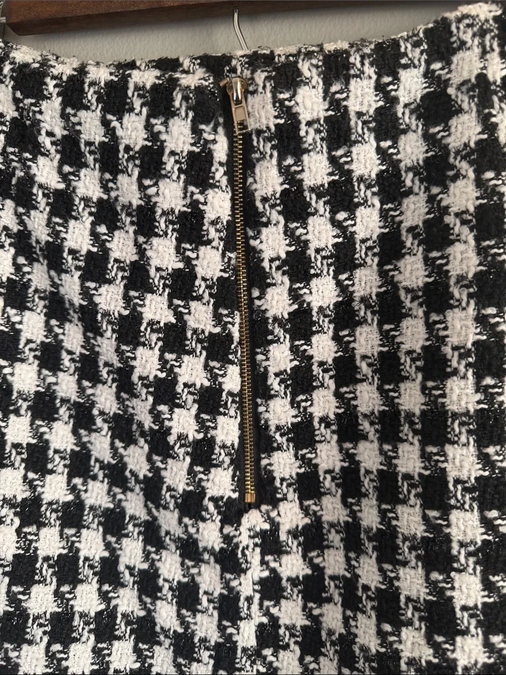 Mi Ami Tweed Houndstooth Mini Skirt Gold Button Black White Size Large